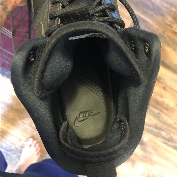 Nike Ebernon Mid Winter Men's Shoe - Picture 8 of 8